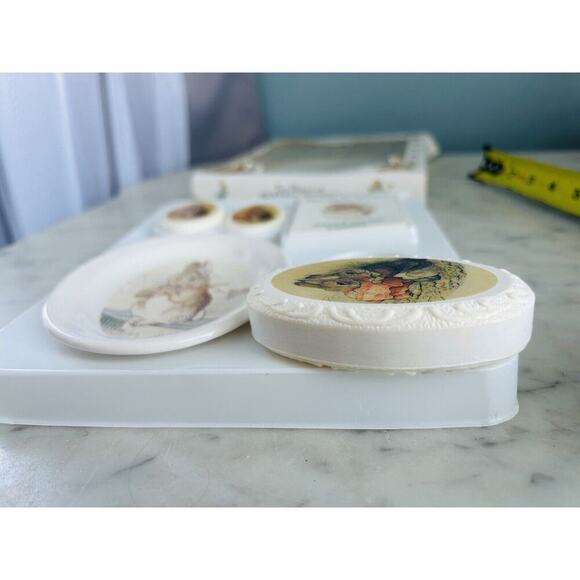 1992 Beatrix Potter Story Book Soap Dish Gift Set Collectible Peter Rabbit - Picture 9 of 12